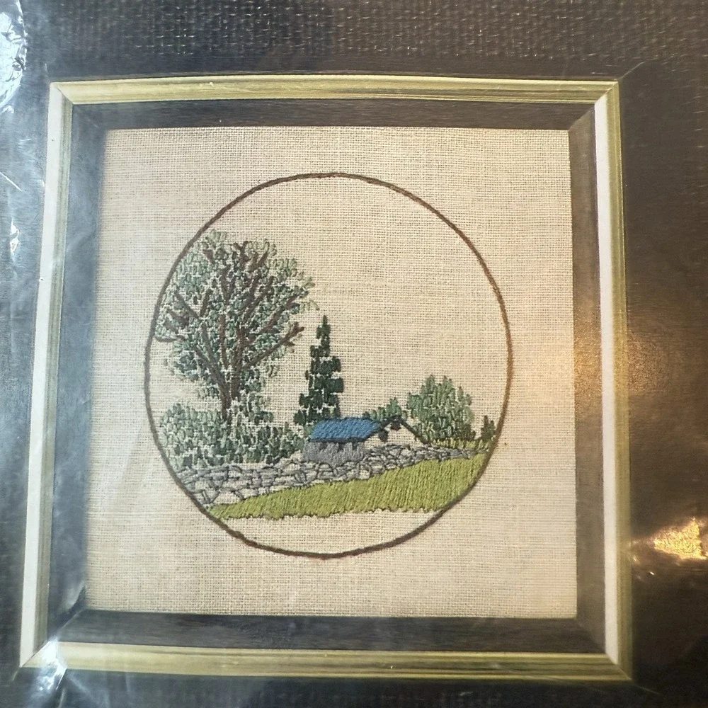 VTG Bucilla Needlecraft Crewel Kit #48736 